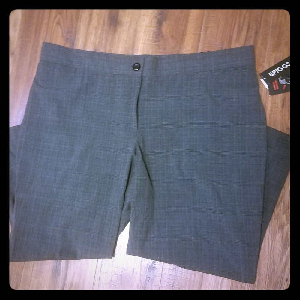 NWT Dress Pants 4 Pockets!!!